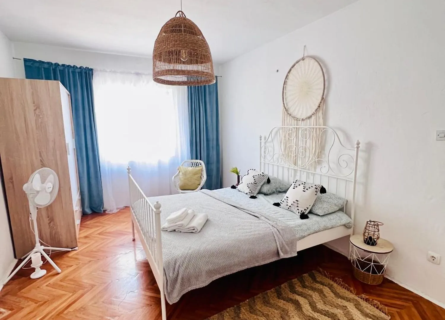Apartmani-Okrug Gornji-Ciovo Trogir 0*,